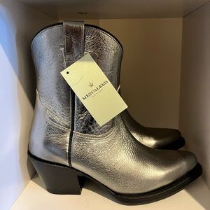 Mescalero Western Boot. Silver
